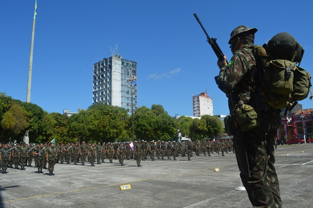 Exército abre inscrições para concursos com 197 vagas